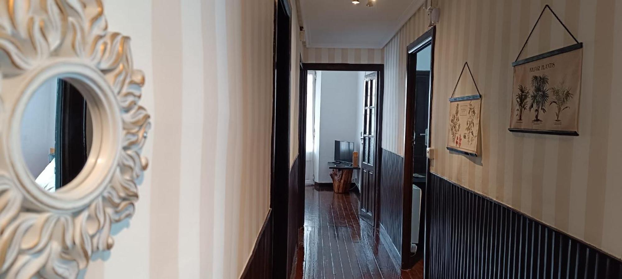 古伊提里茨Piso Centrico Amplio, Luminoso, En Casa De Piedra公寓 外观 照片